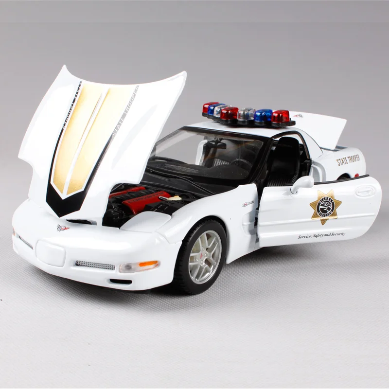Белый автомобиль Maisto 1:18 corvette z06 литой под давлением драгоценный модель для сбора