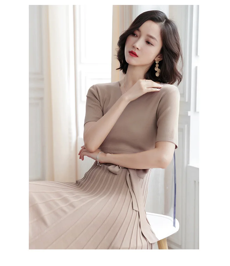 Весна и лето, новое плиссированное платье с коротким рукавом, большое платье, приталенное, с v-образным вырезом, вязаное платье, женское платье, модные вечерние платья
