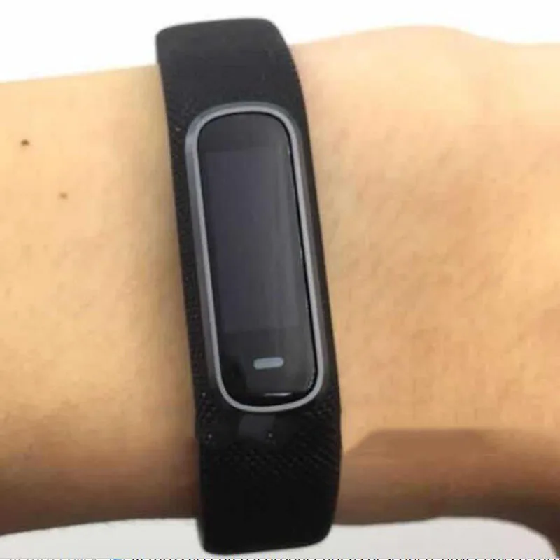 Мягкая защитная пленка из ТПУ с защитой от царапин для смарт-браслета Garmin Vivosmart 4