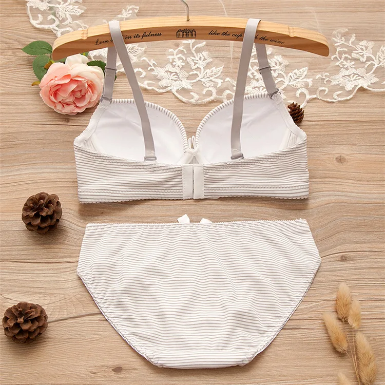Бюстгальтер + трусики комплект нижнего белья для подростков милый спортивный