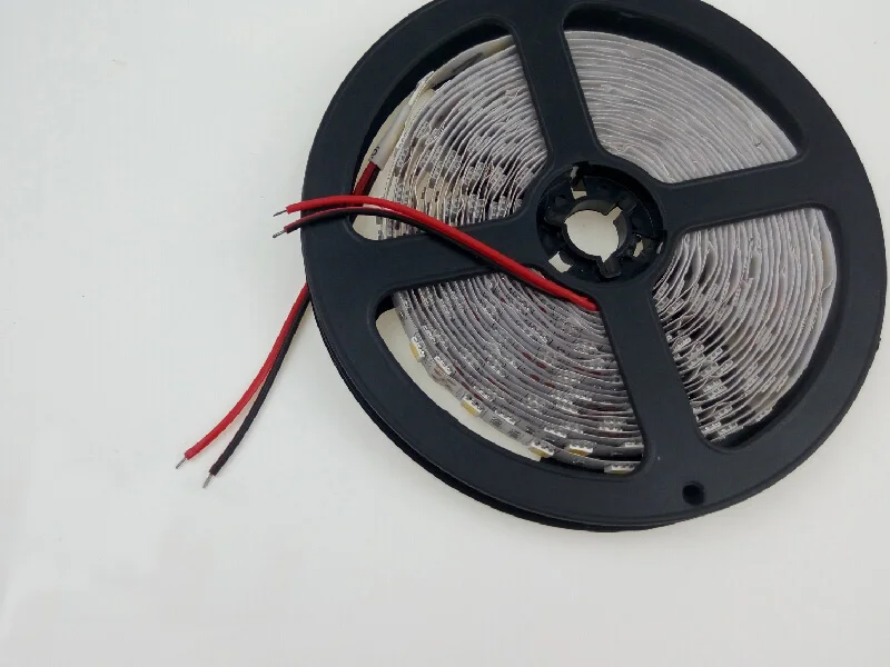 Светодиодная лента с пассивным ИК датчиком движения 5 м SMD 5050 5630 300LED s теплый белый
