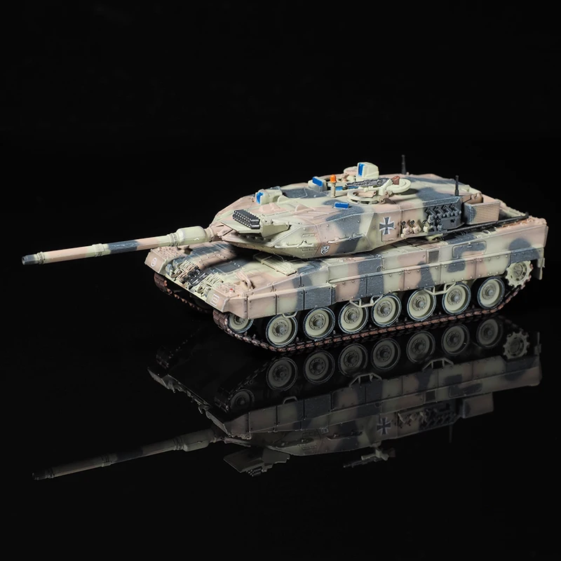Немецкий Леопард 2A6 танк без лодок камуфляжный готовая модель от Panzerkampf 1/72| |