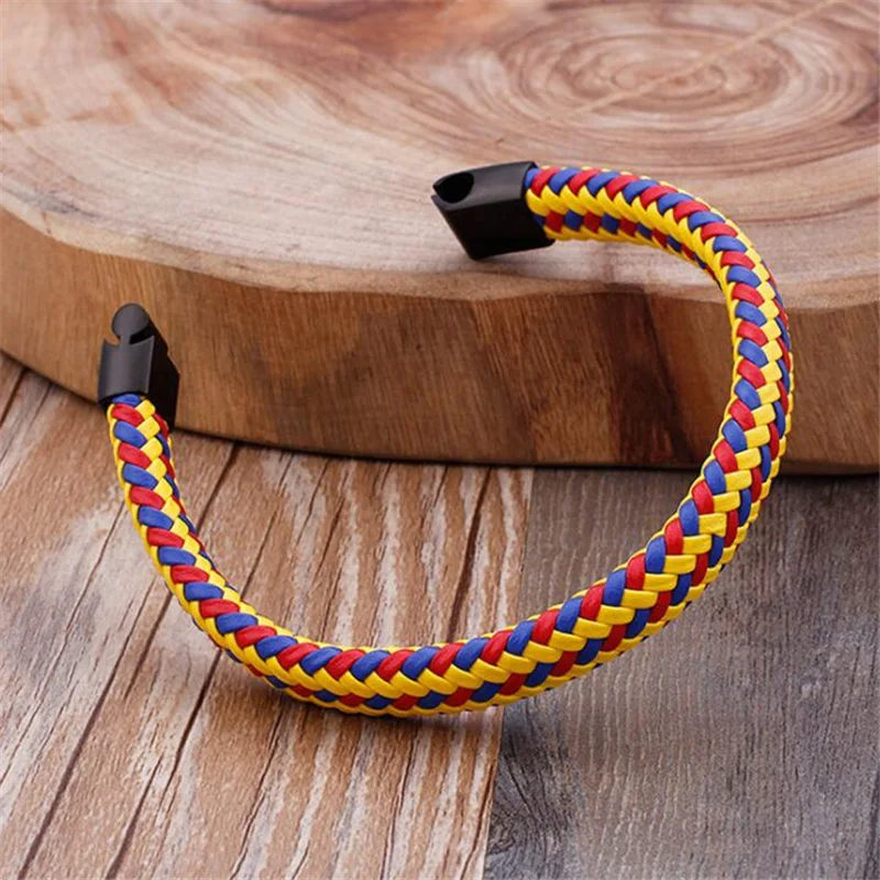 Браслет-манжета мужской/женский из кожи с магнитной застежкой нержавеющей стали