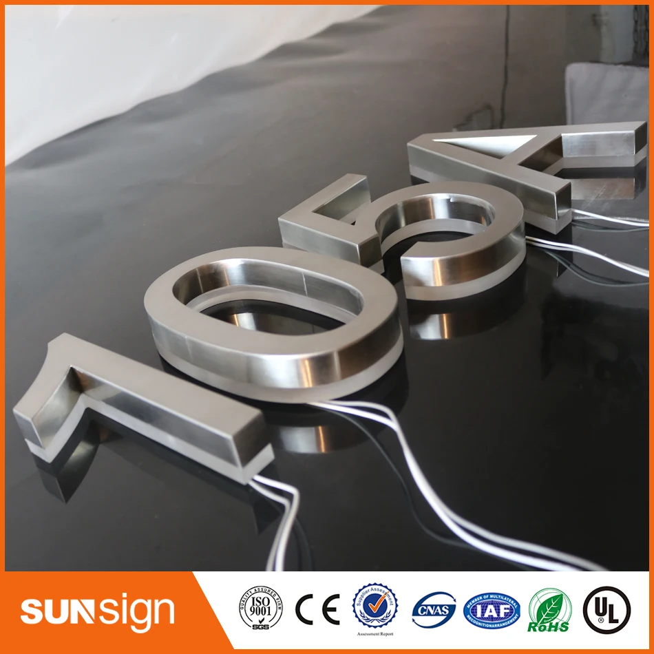 Буквы светодиодные из нержавеющей стали 35 см с 3d-подсветкой для улицы |