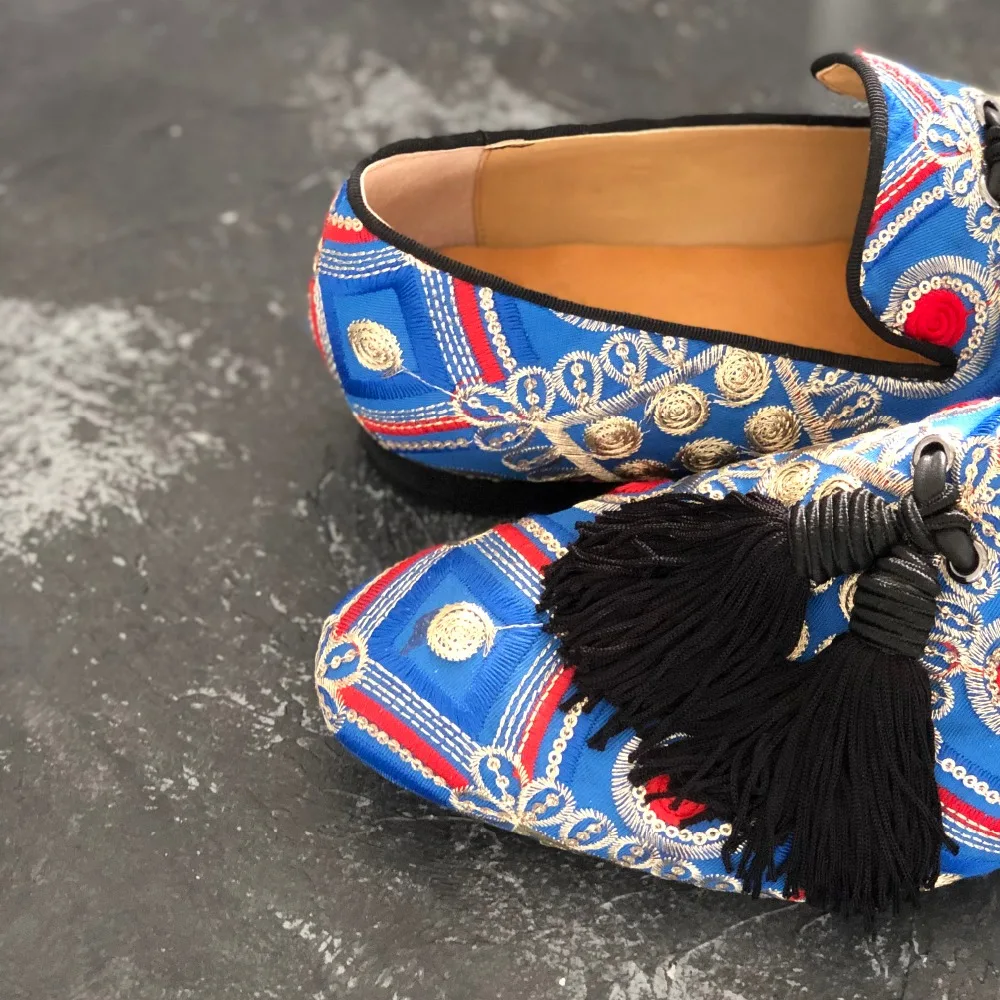 Мужские мокасины на плоской подошве синие кожаные с принтом в полоску без