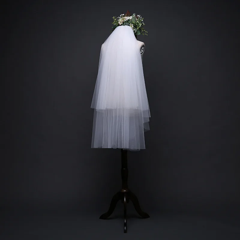 Элегантная короткая женская Фата для невесты 2 слоя 100 см с расческой цвета