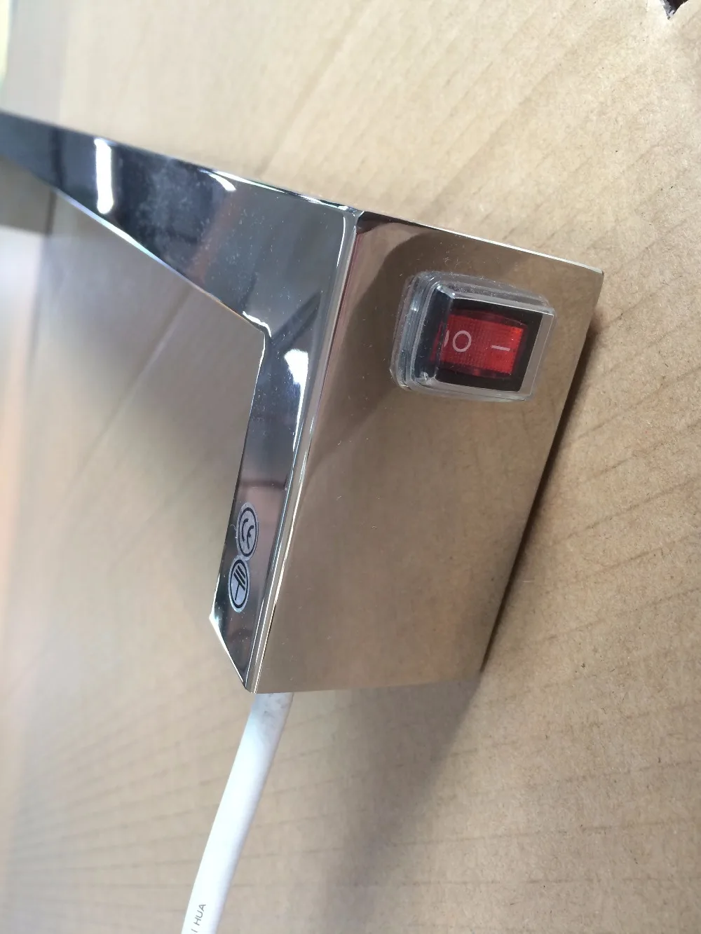 Бесплатная доставка настенный фен для полотенец квадратная трубка Одноместный