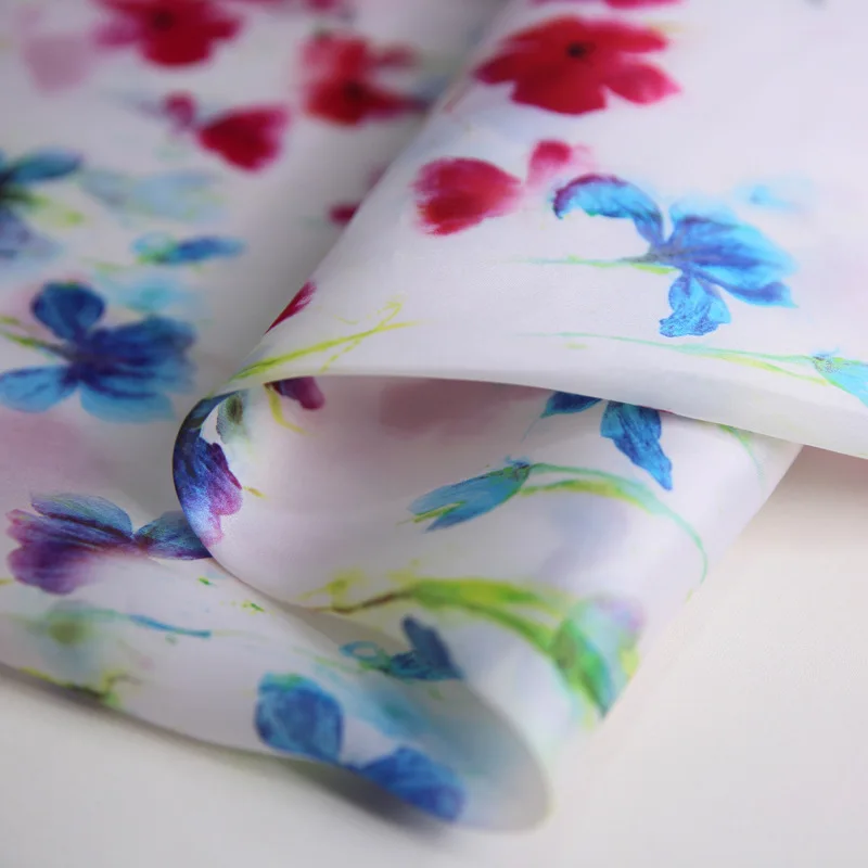 14 мм толщина цифровая струйная маленькая Цветочная печатная Ткань шелковая
