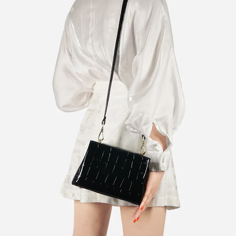 Сумка мешок женская из крокодиловой кожи с принтом животного|Сумки ручками| |