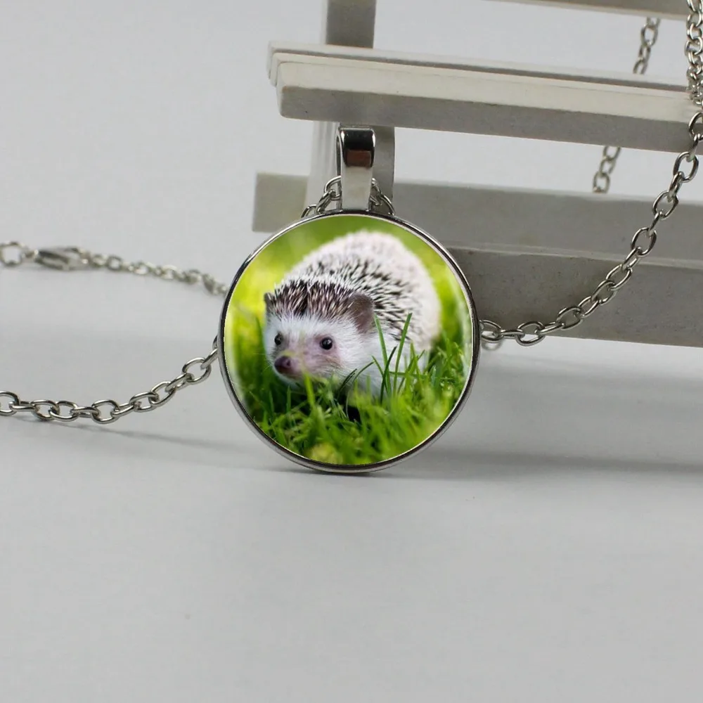 Хит продаж, 3 цвета, мультяшная МАЛЕНЬКАЯ БЕЛКА, стеклянный кулон, ожерелье, кристально выпуклая круглая