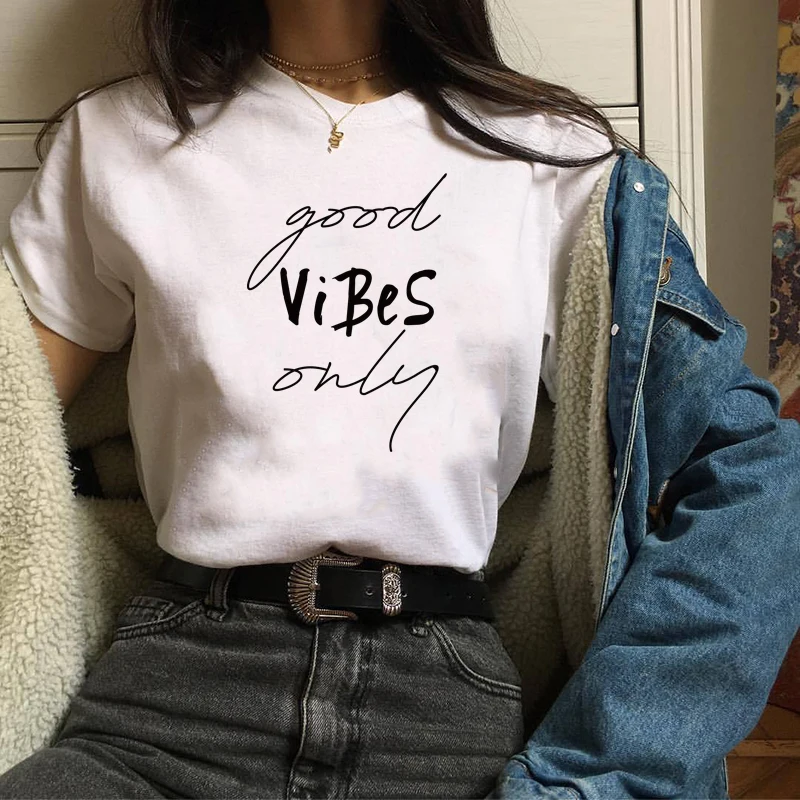 Только Good Vibes футболки Для женщин Лето Тонкий Kawaii Для женщин футболка полиэстер высокое качество женский письмо печати День Независимости футболка