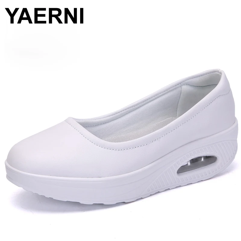YAERNI/Женская обувь на плоской подошве для медсестры Женские белые лоферы из