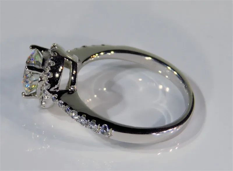 Модное кольцо 925 стерлингового серебра 1ct AAAAA Сона Циркон cz Роскошные обручальные