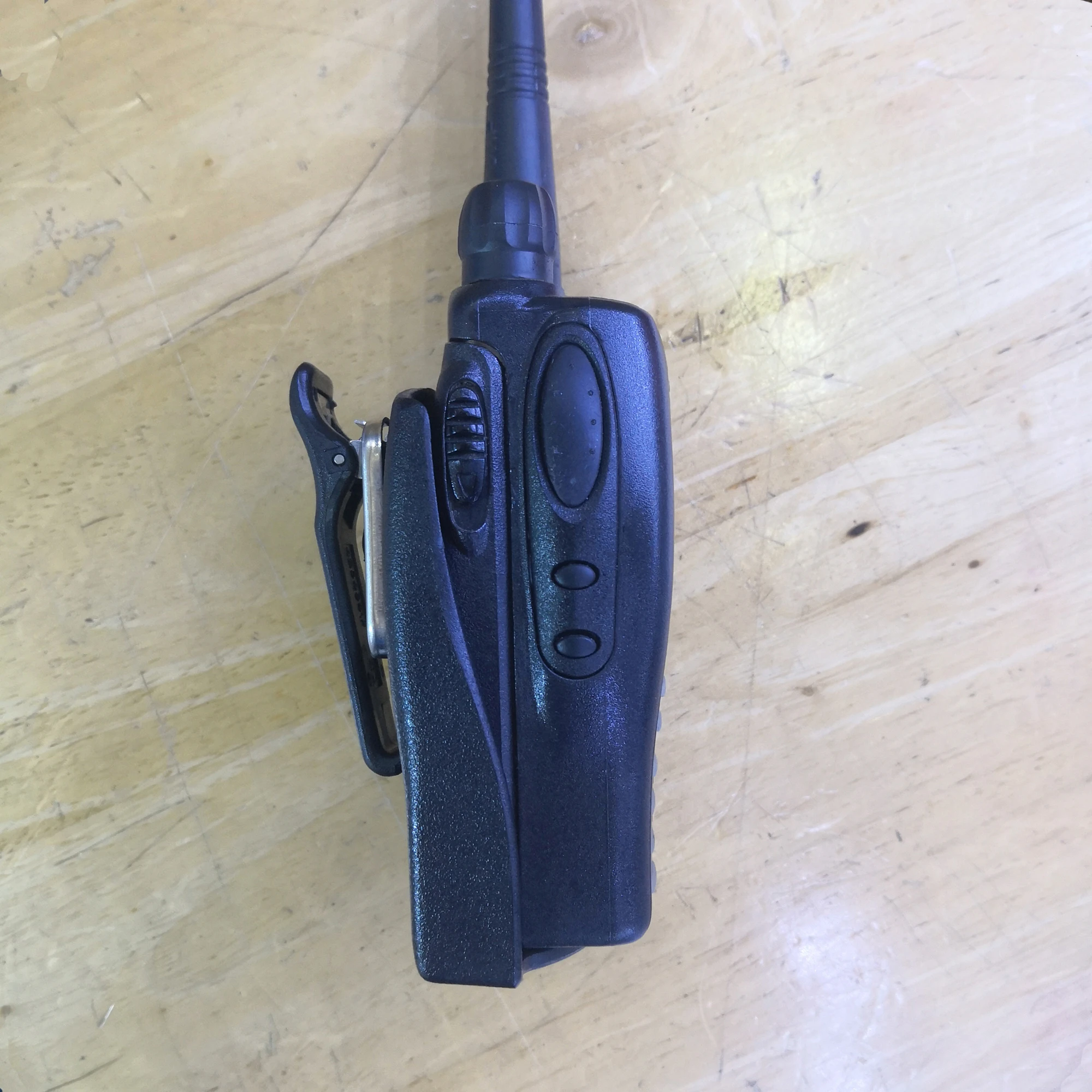 

Зажим для ремня для рации motorola gp328plus gp338plus gp344 gp388 gp644 gp688 ptx760plus и т. д.
