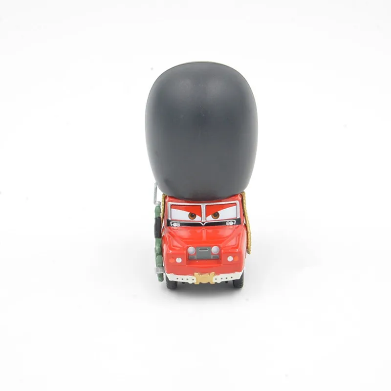 Disney Pixar Cars Lightning Mcqueen Sgt. Highgear Guard London Buckingham Palace 1:55 литая под давлением металлическая