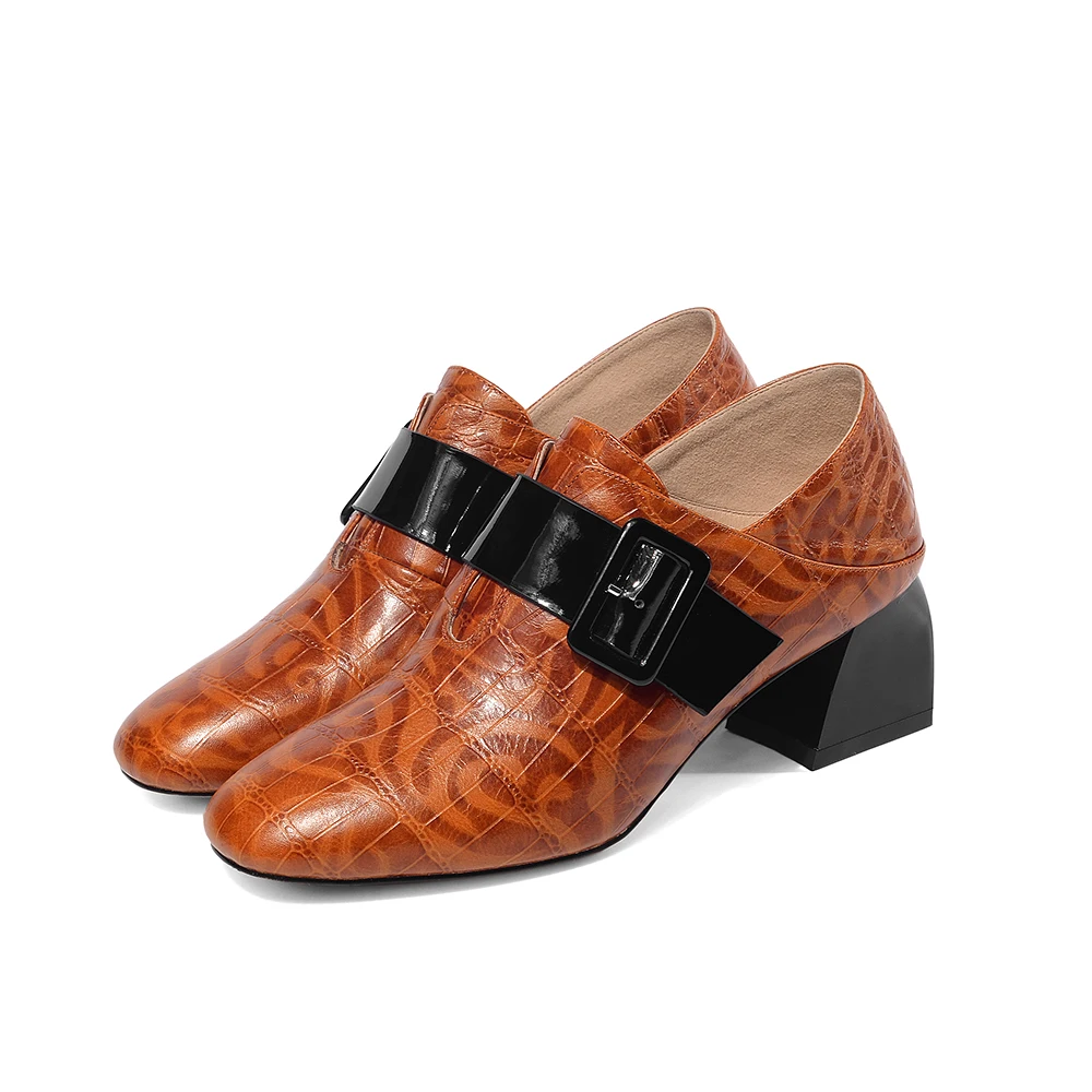 Женские вечерние туфли на среднем каблуке весенние черные из натуральной кожи с