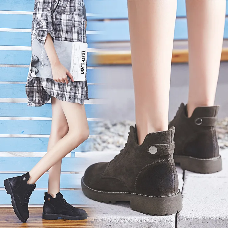 Модные женские ботинки для отдыха в стиле ретро мотоботы с круглым носком на