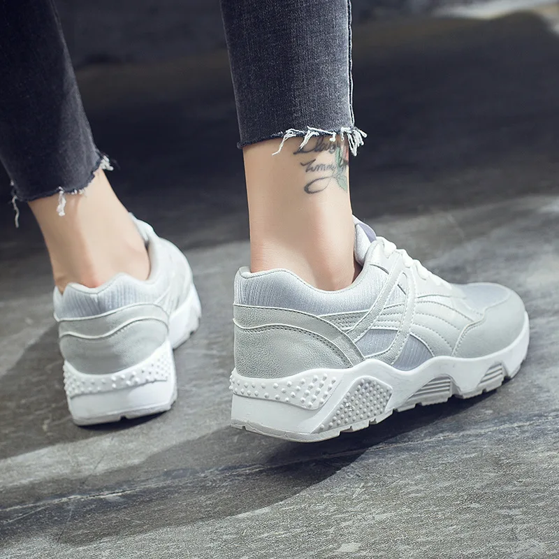 Женские Дизайнерские кроссовки на танкетке розовые платформе повседневная