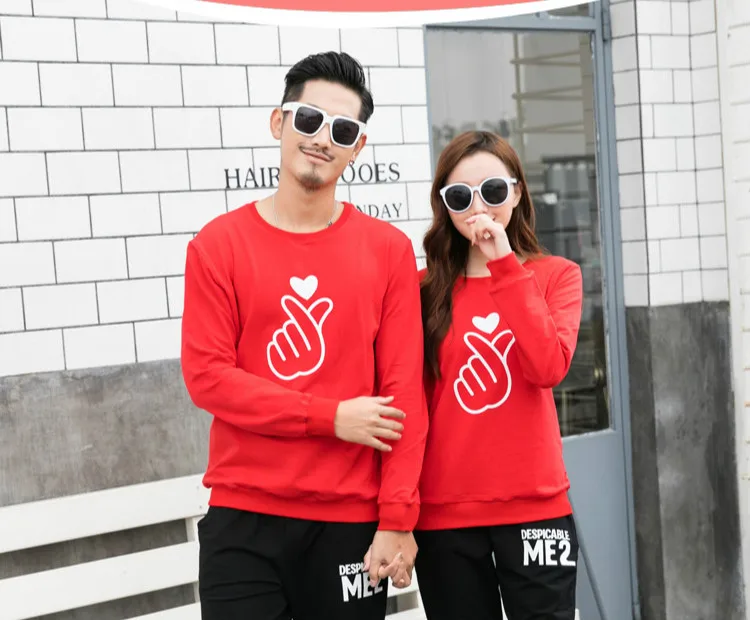 Одинаковые комплекты для семьи рождественские пижамы одежда для мамы и дочки с сердечком теплые пижамы для взрослых дети девочки мальчик комплекты из 2 предметов