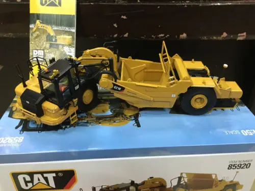 Колесный трактор скребок гусеницы Cat 621K 1:50 весы от бренда DieCast Masters #85920|caterpillar cat|cat