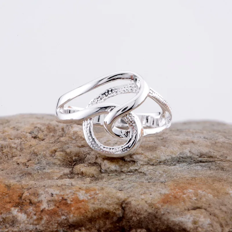 Переплетенное блестящее посеребренное кольцо оптом 925 Модные ювелирные изделия