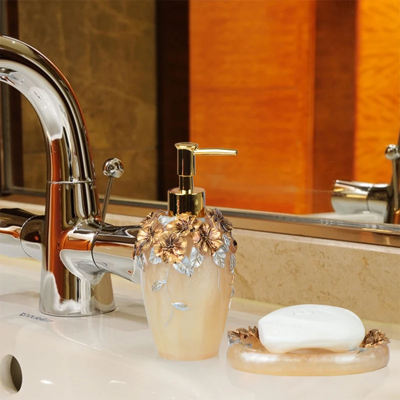 Набор для мытья ванной комнаты в европейском стиле смоляные бутылки с эмульсией