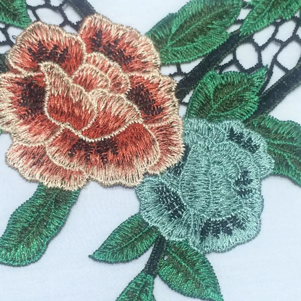 5 шт./лот ткань с кружевным воротником и вышивкой в виде красных цветов для