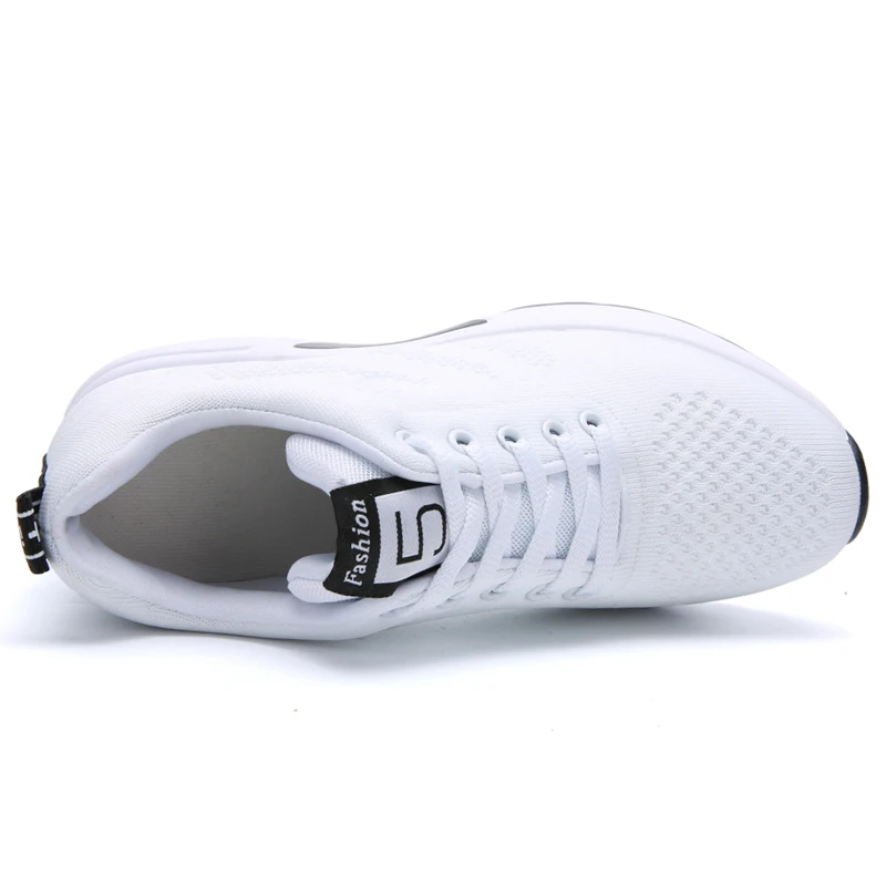 Новинка Осенняя женская модная обувь на толстой подошве удобные кроссовки