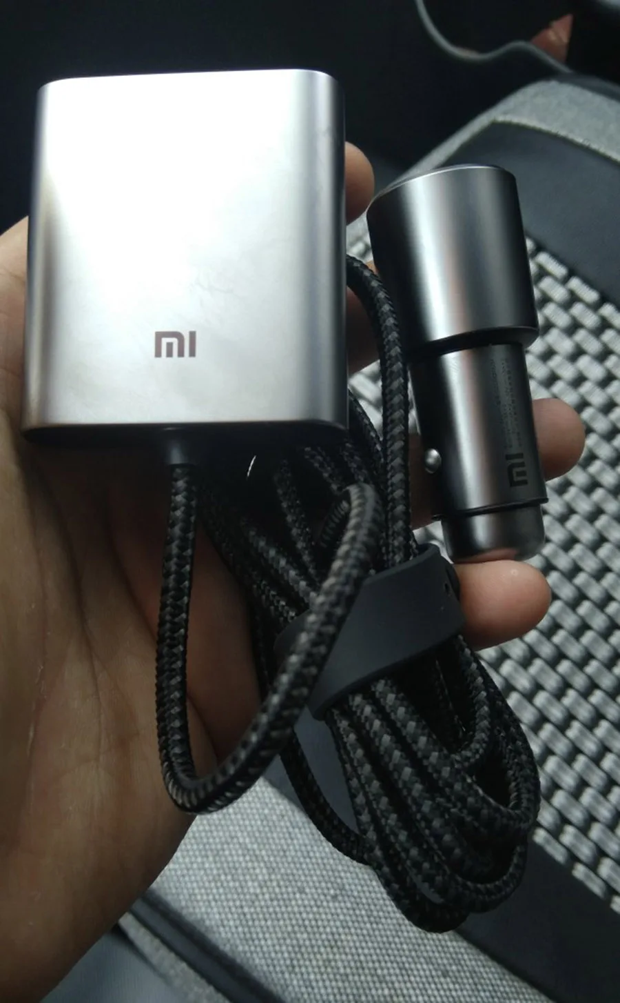 Оригинальное автомобильное зарядное устройство Xiaomi QC3.0 быстрая версия Расширенный аксессуар USB-A USB-C двухпортовый Выход Smart