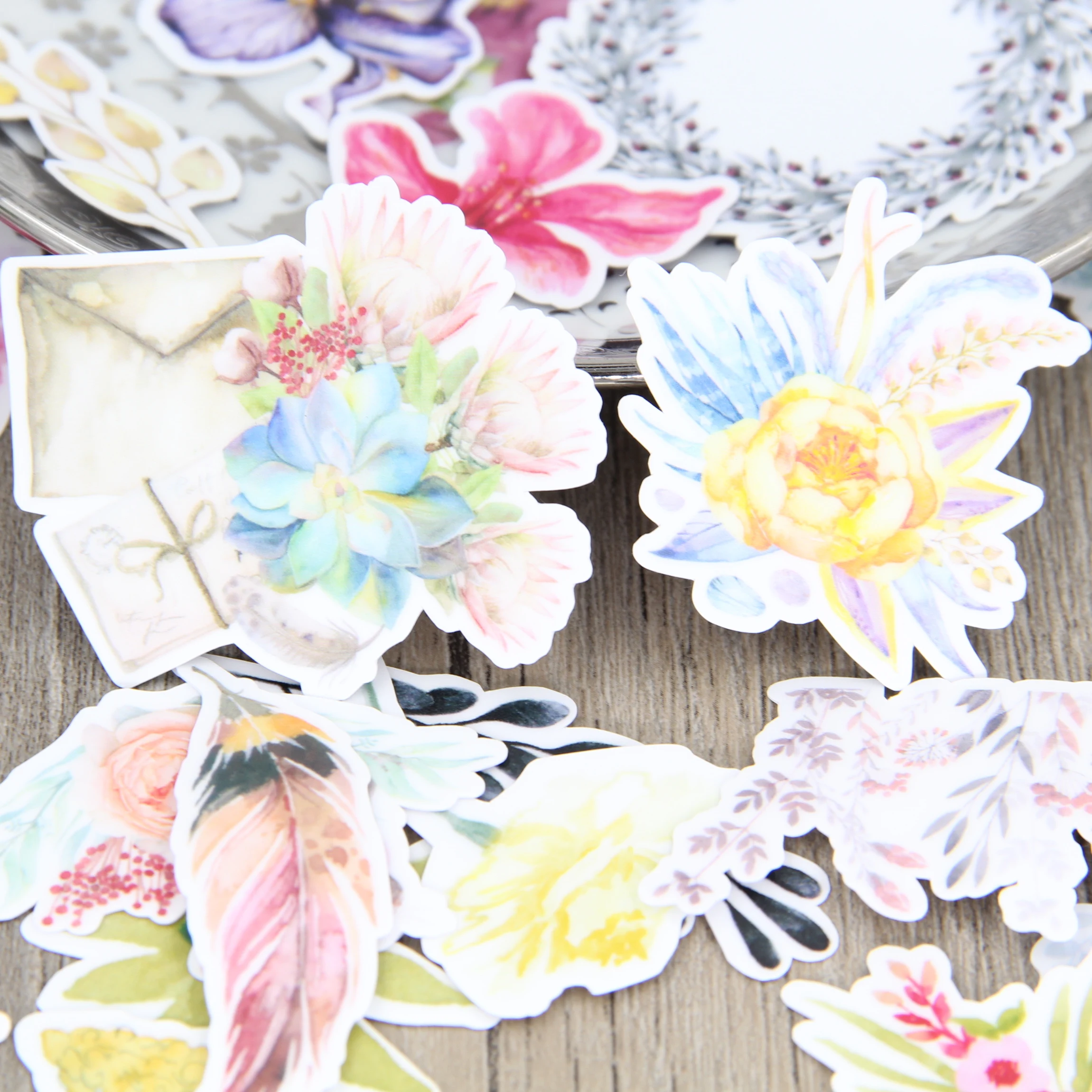 

32pcs Watercolor Drawing Flower Decorative DIY Scrapbooking Stickers for Laptop Hydro Flask Computer Notebook Diary Journal