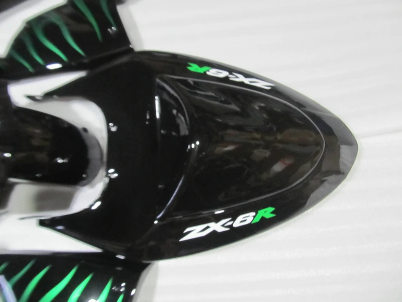 4 подарка обтекатель комплект для Kawasaki ninja ZX6R 05 06 Обтекатели с зеленым пламенем