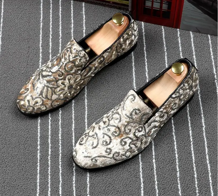 Gold RED Embroidered Luxury Loafers Shoes Men Round Toe Sewing Dress Wedding Shoes Male Slip On Rihanna Creepers Casual Flats