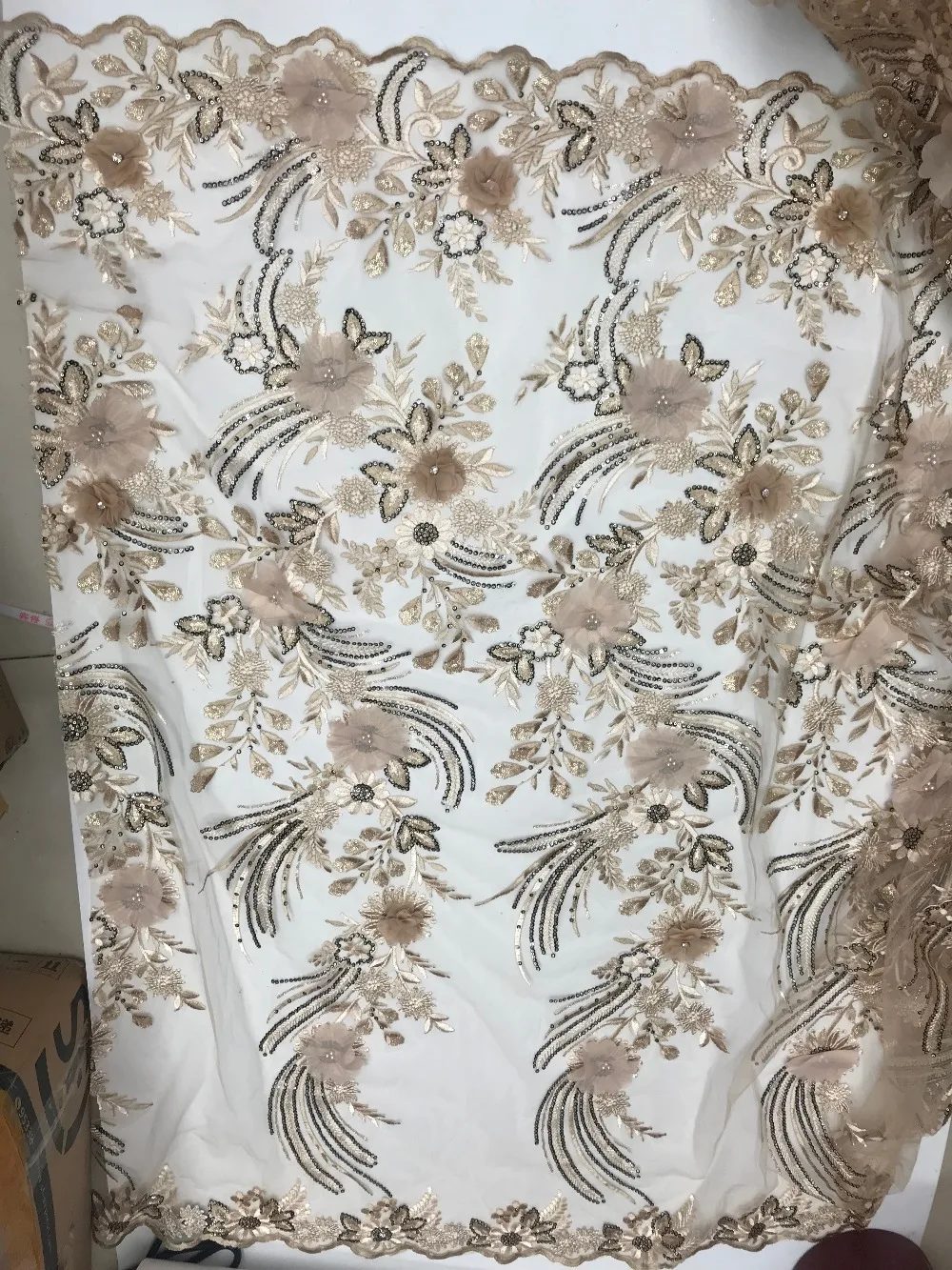 Высококачественная кружевная ткань с блестками для шитья платья 2018 3d цветами