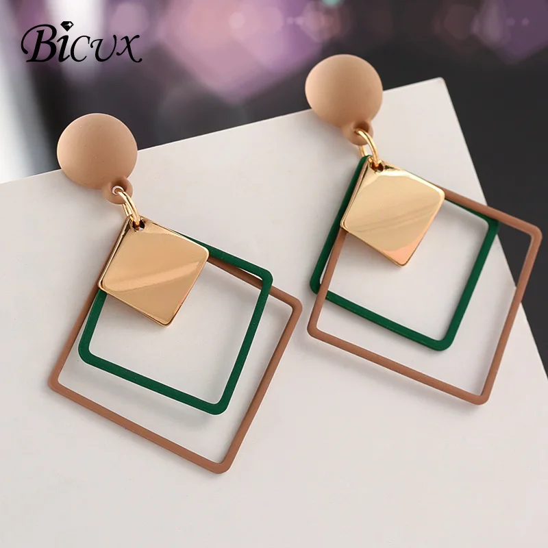 Green BICUX корейские винтажные геометрические золотые серьги модные простые акриловые длинные висячие серьги для женщин ювелирные изделия - Окраска металла: Green