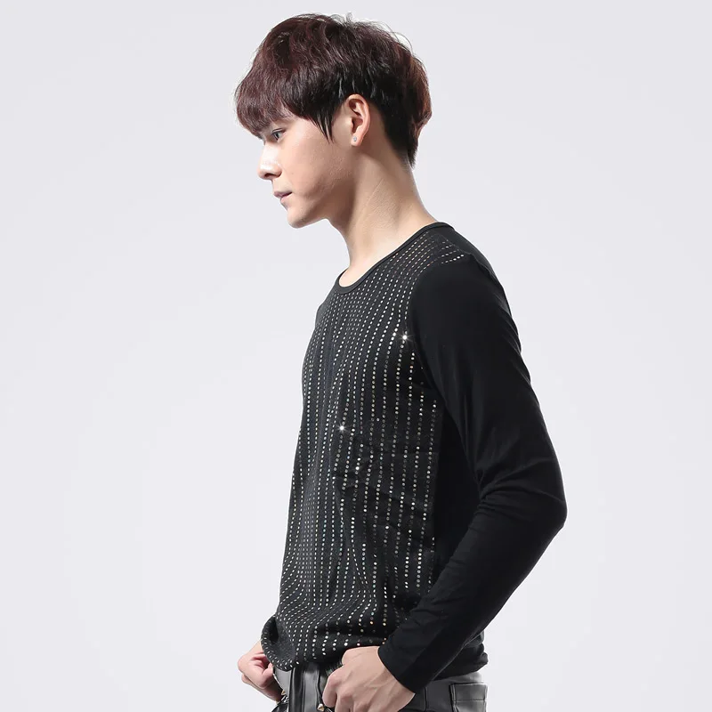 Футболка с длинными рукавами и круглым вырезом в полоску серебряными блестками