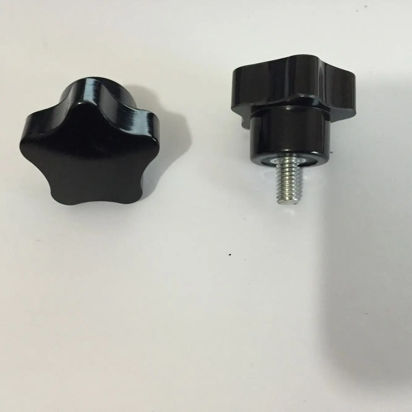 20 шт. черная пластиковая накатанная рукоятка с наружной резьбой m6x32x10 мм |