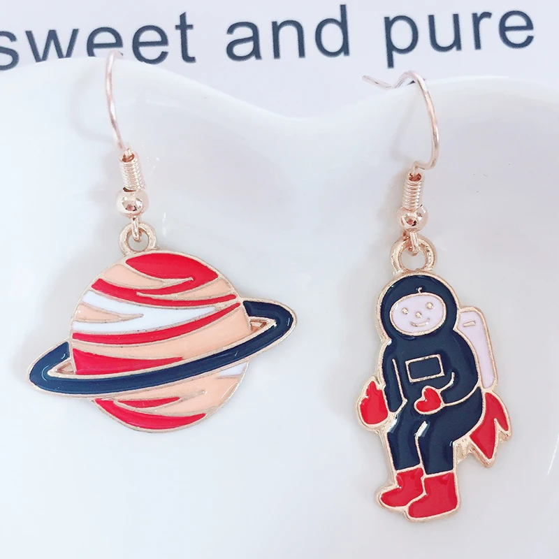 Компактные серьги гвоздики в японском и корейском стиле Необычные асимметричные