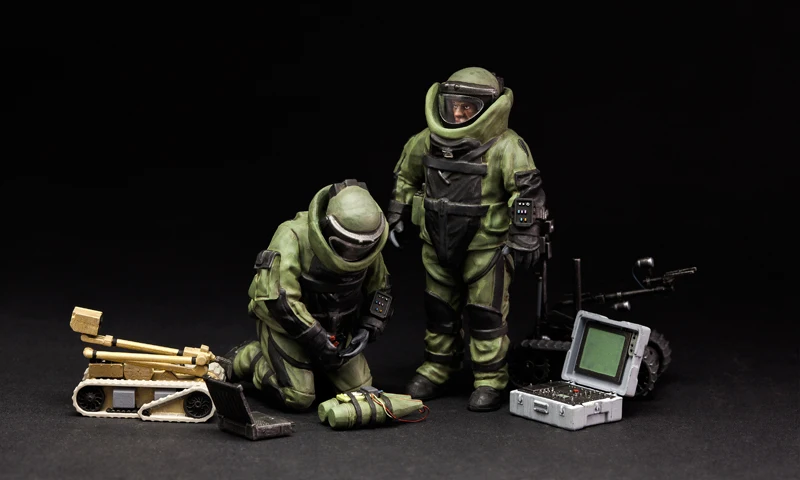 Meng 1/35 США взрывоопасных боеприпасов специалистов и роботов модель
