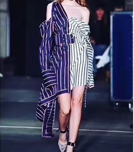 Twotwinstyle Асимметричный платье рубашка Для женщин с открытыми плечами Полосатый