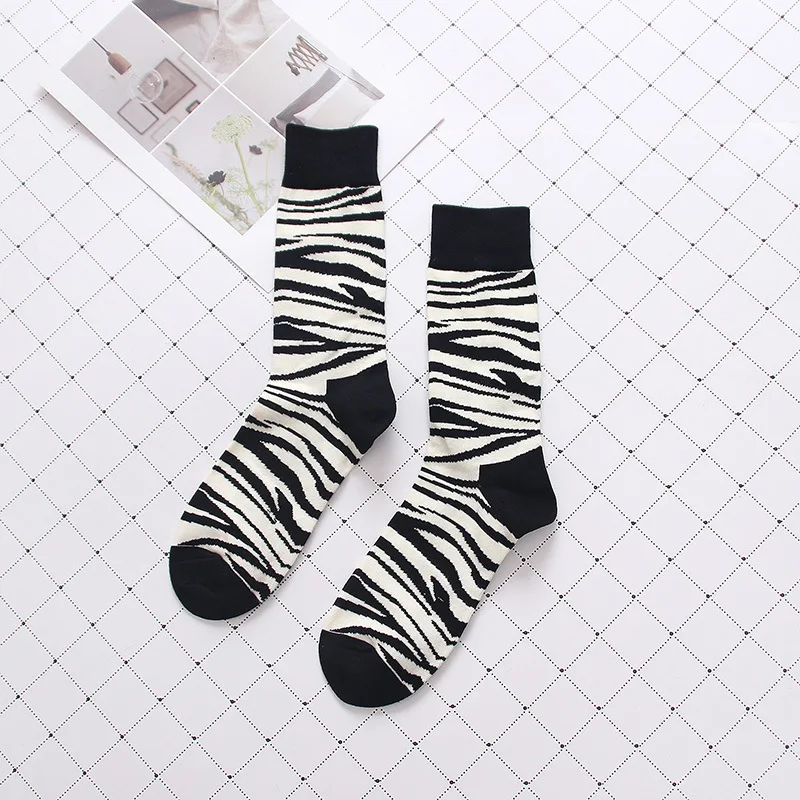Black Zebra Harajuku/Веселые мужские носки; забавные мужские носки с ленивцем; женские носки с рисунками животных, инопланетян, Чили, усов, ленивцев; Новинка; носки из чесаного хлопка; забавные носки - Цвет: Black Zebra