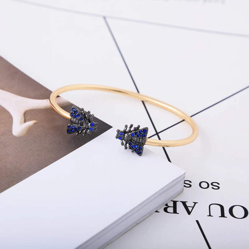 Браслет манжета в виде насекомого из цинкового сплава 3 цвета|Браслеты| |