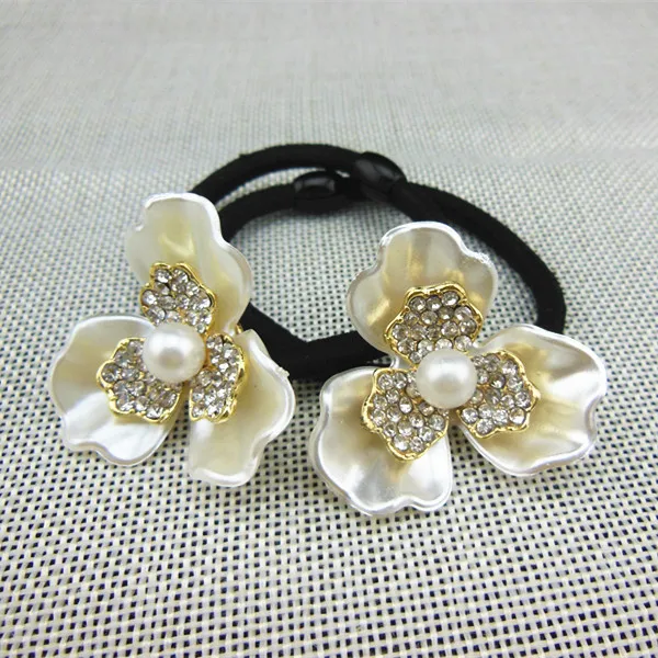 

2015 New 3 Pcs Women Crystal Pearls Ponytail Holder Elastic Hair Rope Bouquet Hairband Hair Ring Hair Accessory S-18