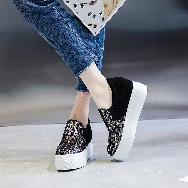 

2019 New Spring Camouflage Genuine Leather Shoes Platform Increase Within High Heels Shoes Casual Loafers Shoes Woman Shoes