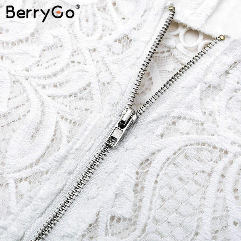 Женские топы с открытой спиной BerryGo белые цветочным кружевом на весну-лето 2018 |