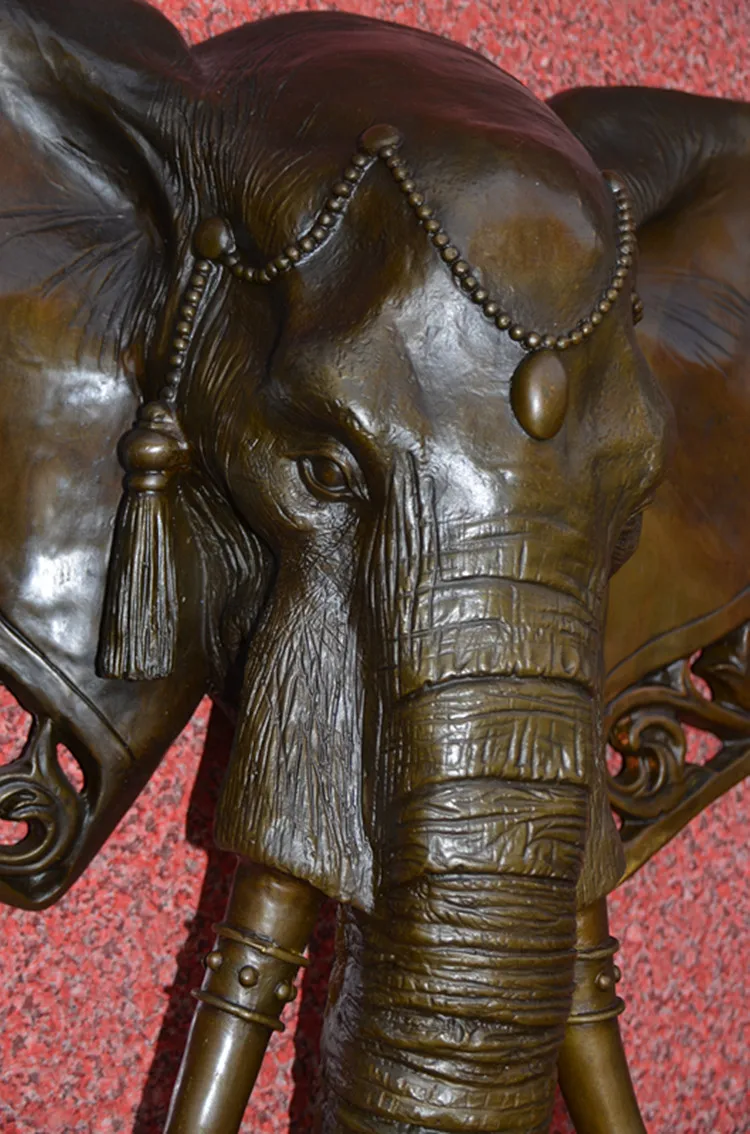 Бронзовая подвеска в виде носа слона Киргизия как настенная художественная