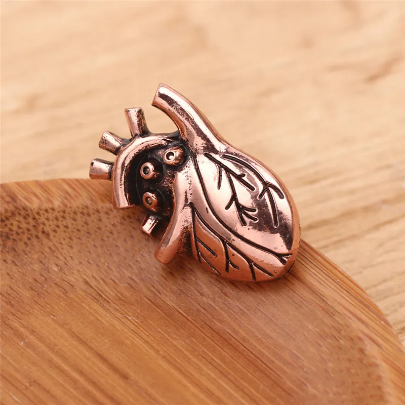 Bloody Heart Brooch Gold Rose Gold Medical Enamel Pin Lapel Pin Clothing For Women Doctor Broche Pins Metal Jewelry Gifts