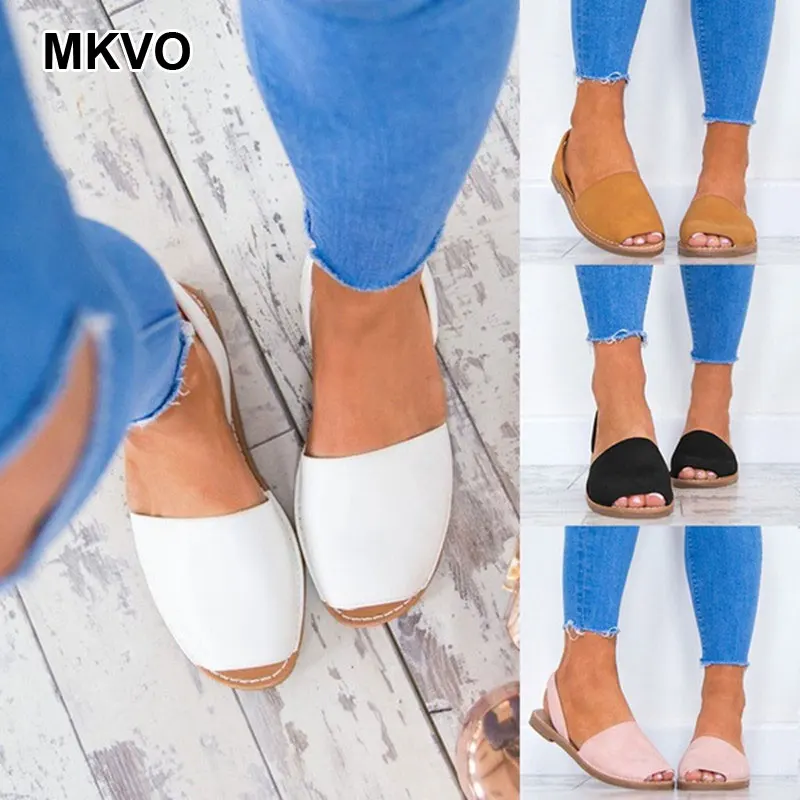 Роскошная обувь на прозрачном каблуке и платформе в Юго-Восточной Азии сезон