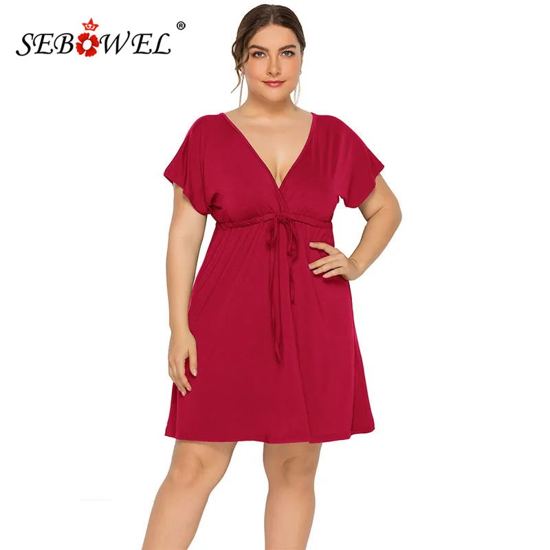 

Женское однотонное платье с коротким рукавом и глубоким V-образным вырезом