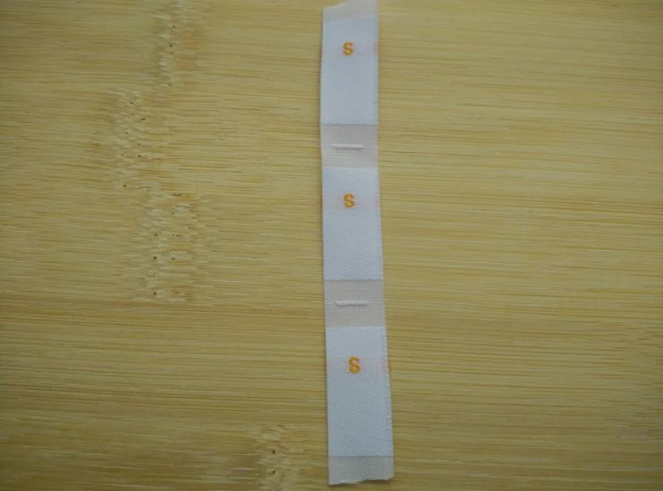 XS S M L XL 28 30 32 34 36 38 Дамасская ткань полиэстер Золотой номер тканые рубашки ярлык с размером одежды
