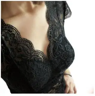 Summer new Korean Joker sexy v-neck lace With padding render tanks 2colors Free shipping | Женская одежда